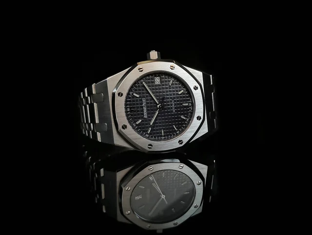 Audemars Piguet Royal Oak 116710LN-1-2-1 kol saati