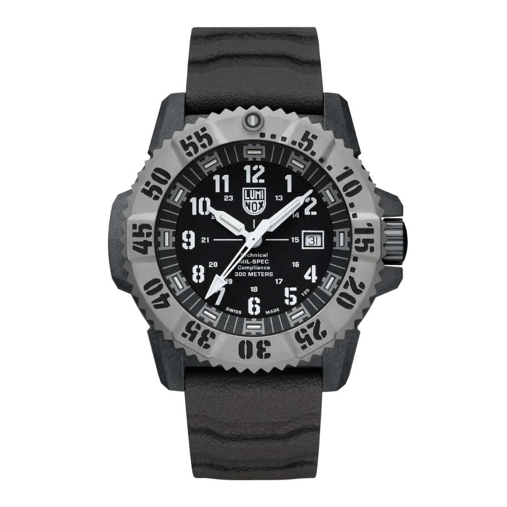 Luminox Mil-Spec LM3351.1.SET 46 mm kol saati