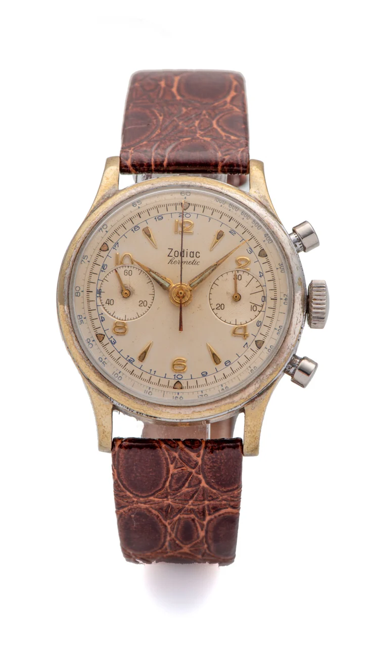 Zodiac Ref. 1025, chronograph, minute counter, silver dial, calibre Valjoux 92; “Hermatic”, stainless steel and chromium-plated metal kol saati