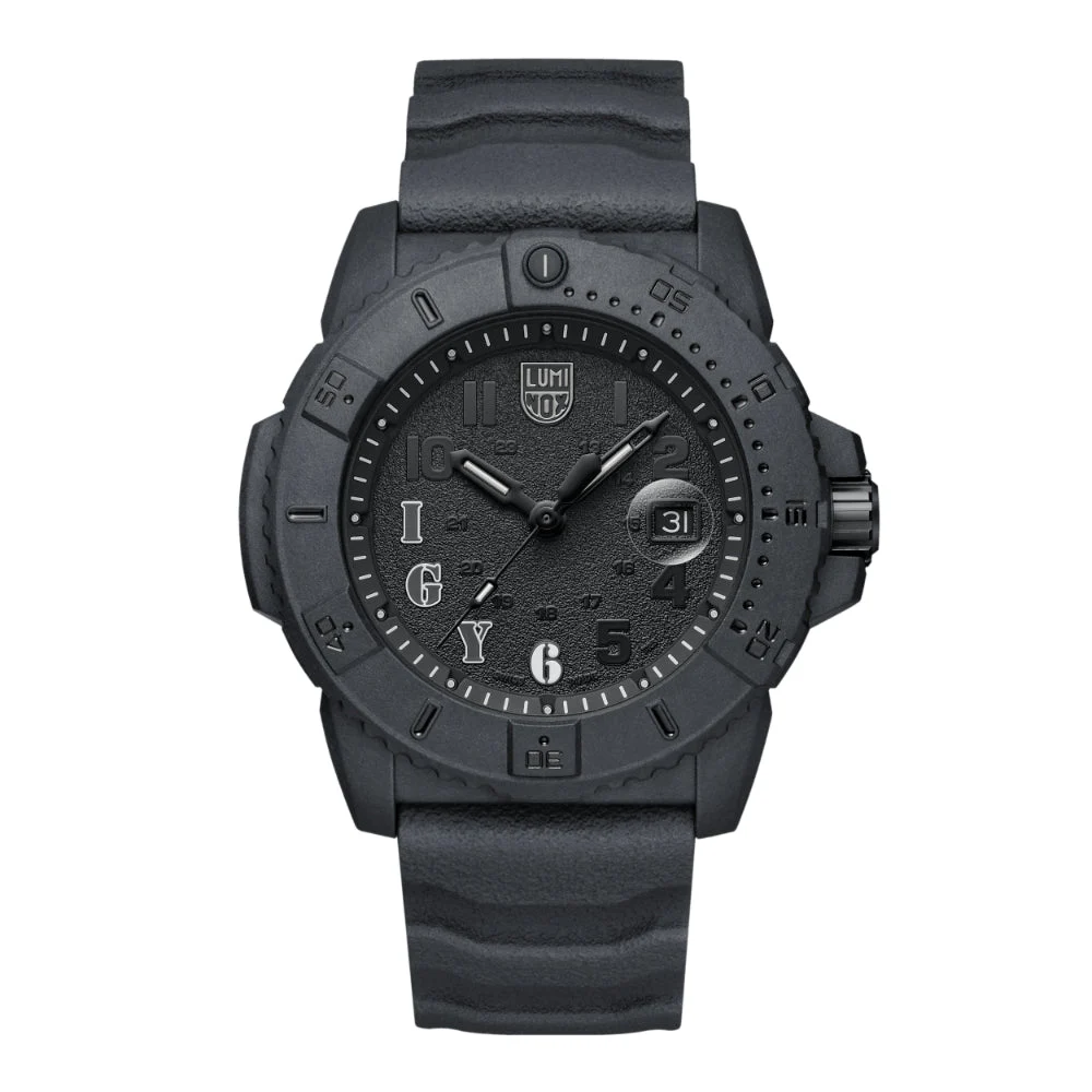 Luminox LM3611.IGY6 45 mm kol saati