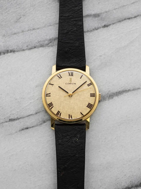 Corum Corum 10702 kol saati