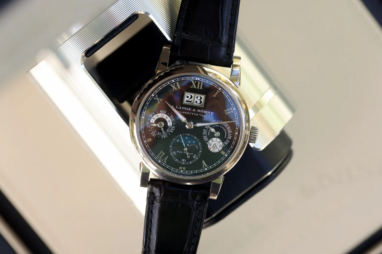 A. Lange & Sohne Langematik Perpetual ref. 310.026 “Black Di 39 mm kol saati