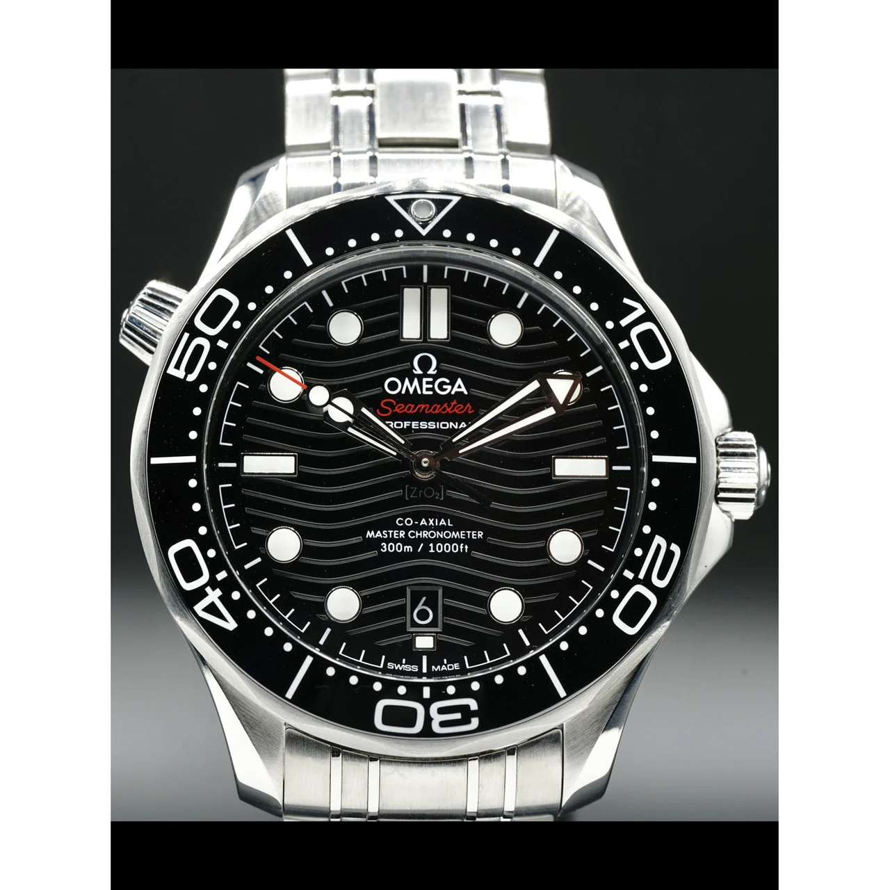 OMEGA Seamaster Diver 300M Co-Axial Master Chronometer Black Dial on Bracelet 210.30.42.20.01.001 210000026088 42 mm kol saati