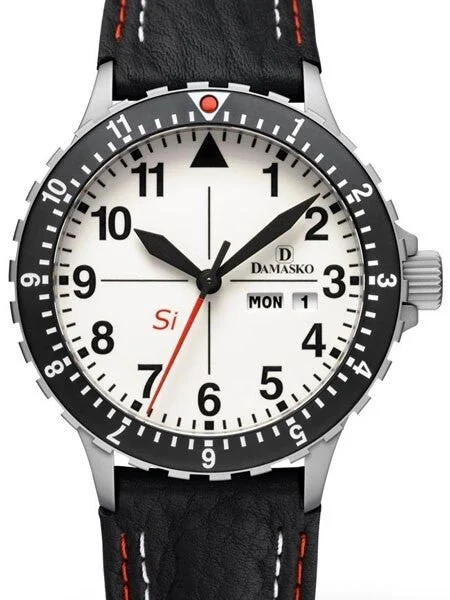 Damasko German Automatic Watch with a Rotating 12-Hour Bezel and Stainless Steel Case #DK11 DK11-12 44 mm kol saati