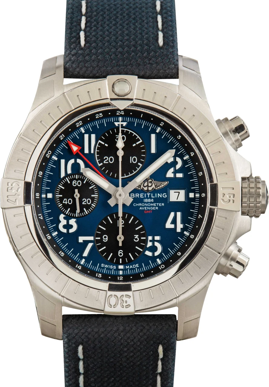 Breitling Avenger Chronograph GMT 45 Blue Dial A24315101C1X2 45 mm kol saati