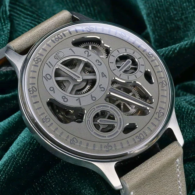 Ressence Type 1H Hodinkee Limited Edition Silver Skeleton Di kol saati