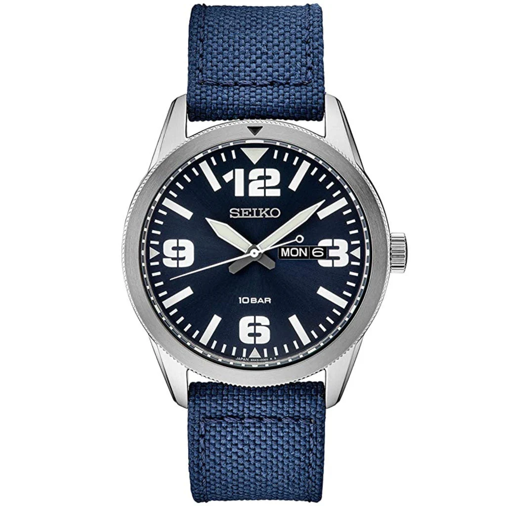 Seiko Quartz watch with an easy-to-read blue dial with a day and date window #SUR491 43 mm kol saati