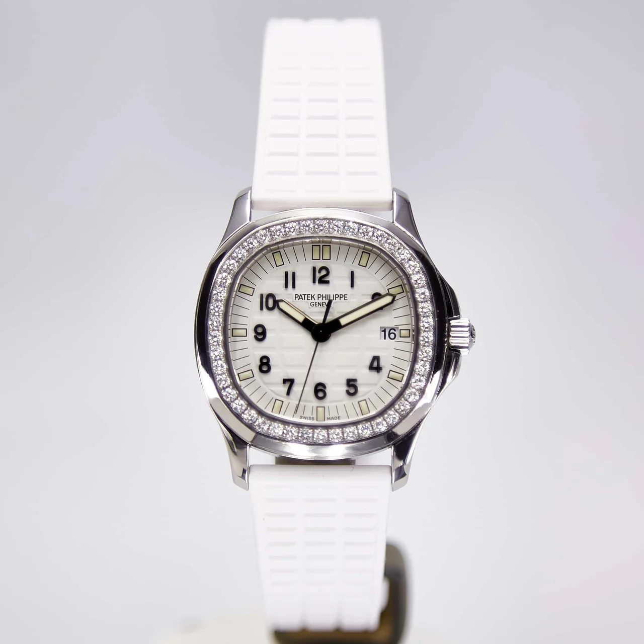 Patek Philippe Aquanaut 210000007968 36 mm kol saati