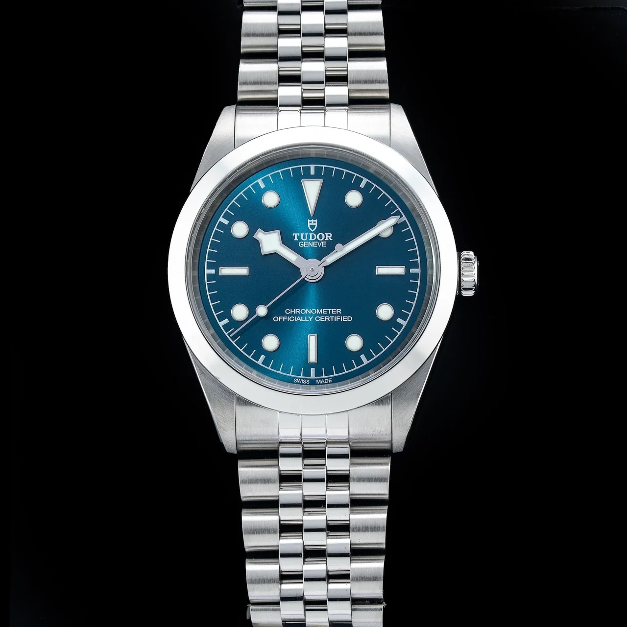 Tudor Black Bay 79680 Blue Dial 210009N34991 41 mm kol saati