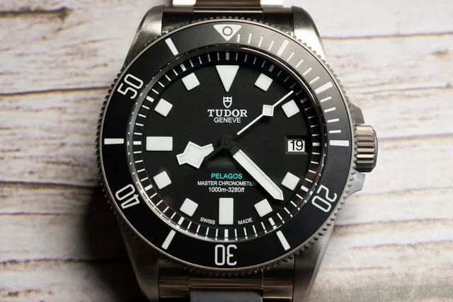 Tudor Pelagos M2543C1A7NU kol saati