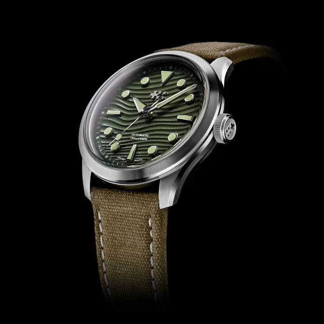 Christopher Ward Dune Aeolian C65-38A3H4-S00V0-VG kol saati
