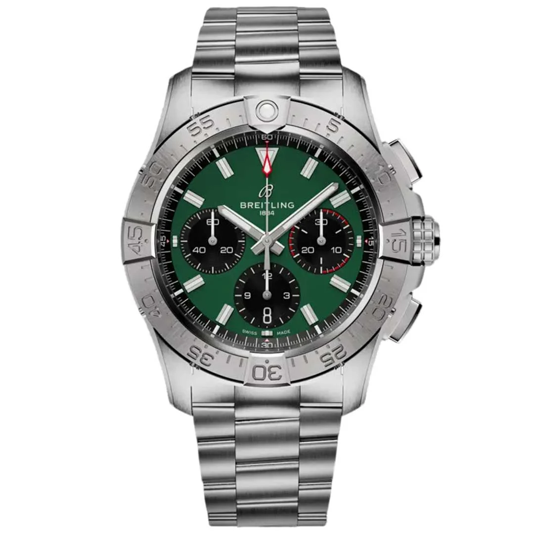 Breitling Avenger B AB0146101L1A1 42 mm kol saati