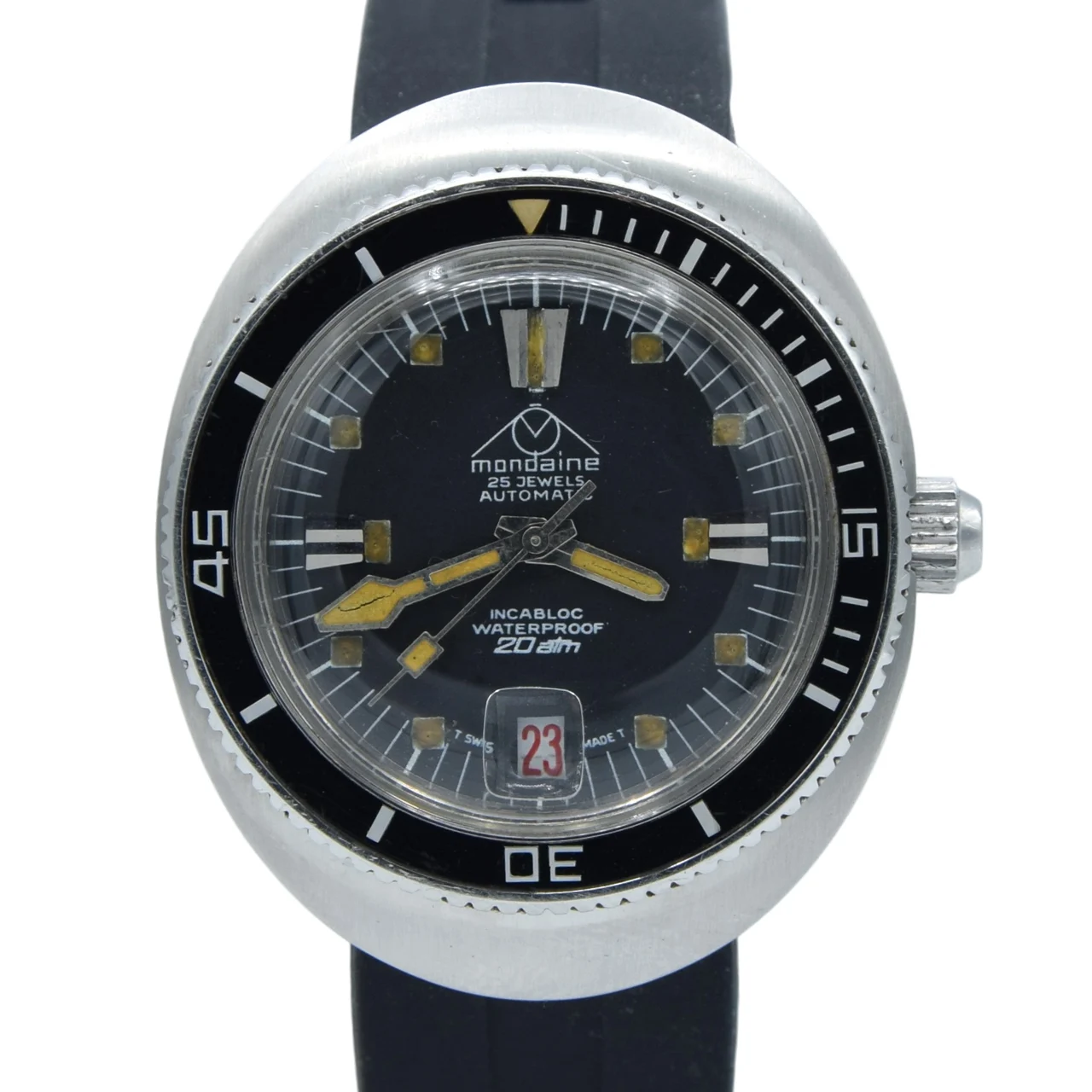 Mondaine AWCMO60526 38 mm kol saati