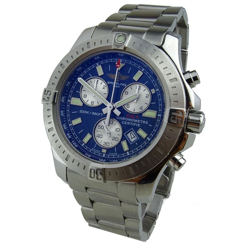 Breitling Colt 1624301 43 mm kol saati