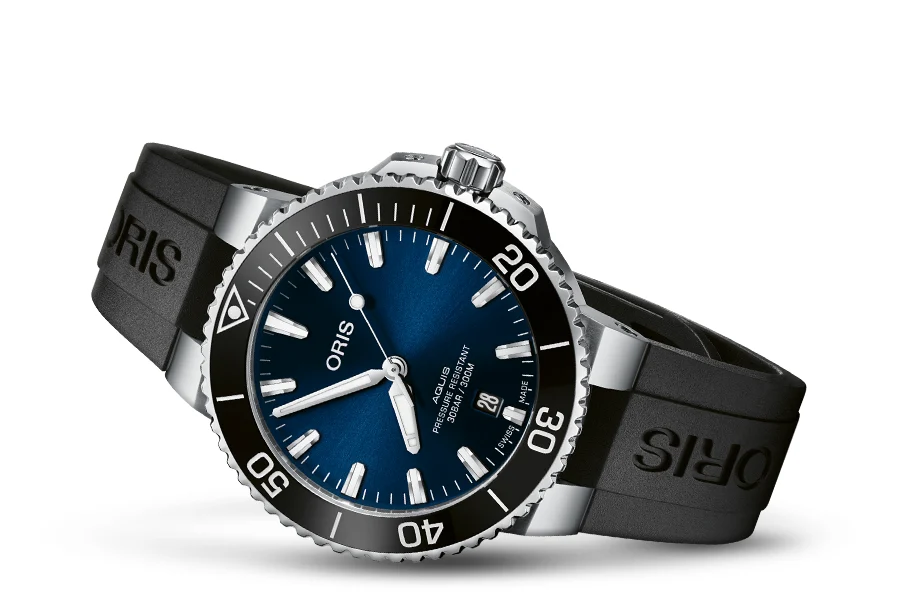 Oris Aquis Date 01 733 7766 4135-07 4 22 64FC 41.5 mm kol saati