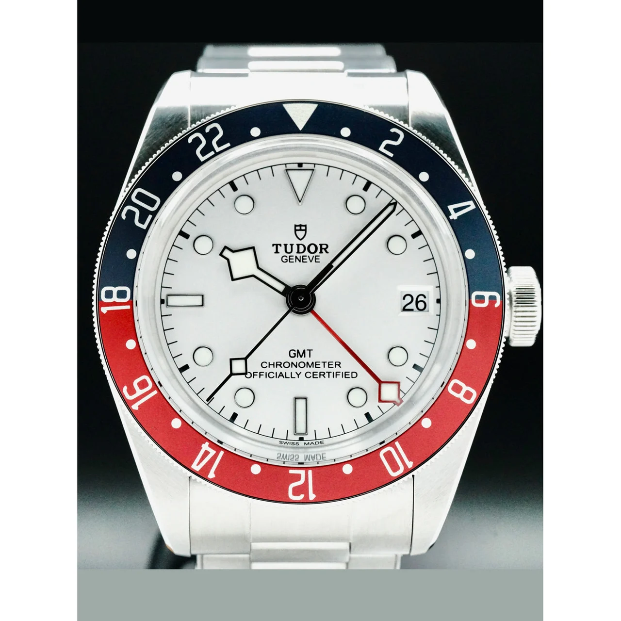 Tudor Black Bay GMT 210000080467 41 mm kol saati