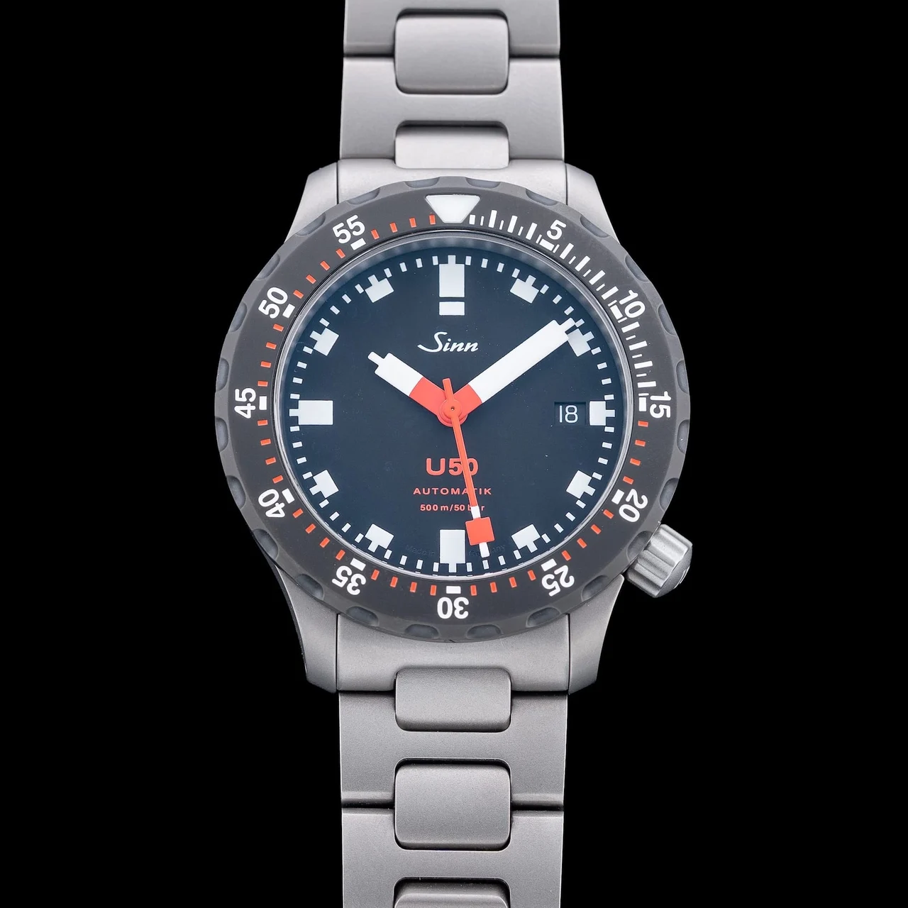 Sinn SDR Tegiment Option 210009N43234 41 mm kol saati