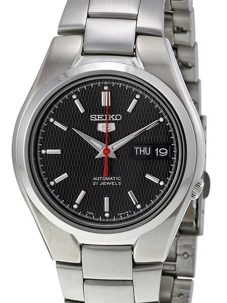 Seiko Automatic Black Dial Watch with Stainless Steel Bracelet #SNK607 38 mm kol saati