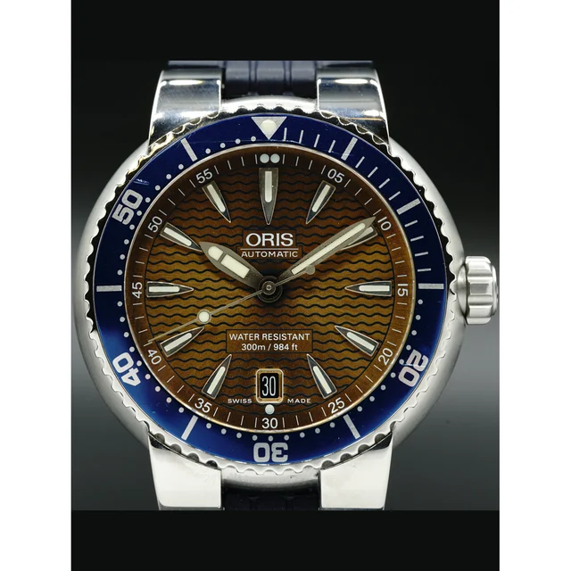 Oris Divers Date 01 733 7533 8555-07 8 24 01PEB 210000020854 kol saati