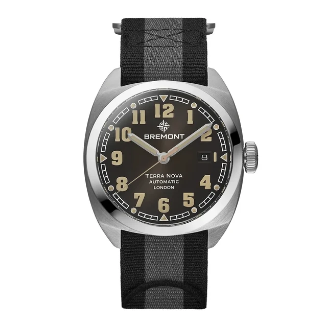 Bremont Terra Nova TN40-DT-SS-BK-N-S kol saati