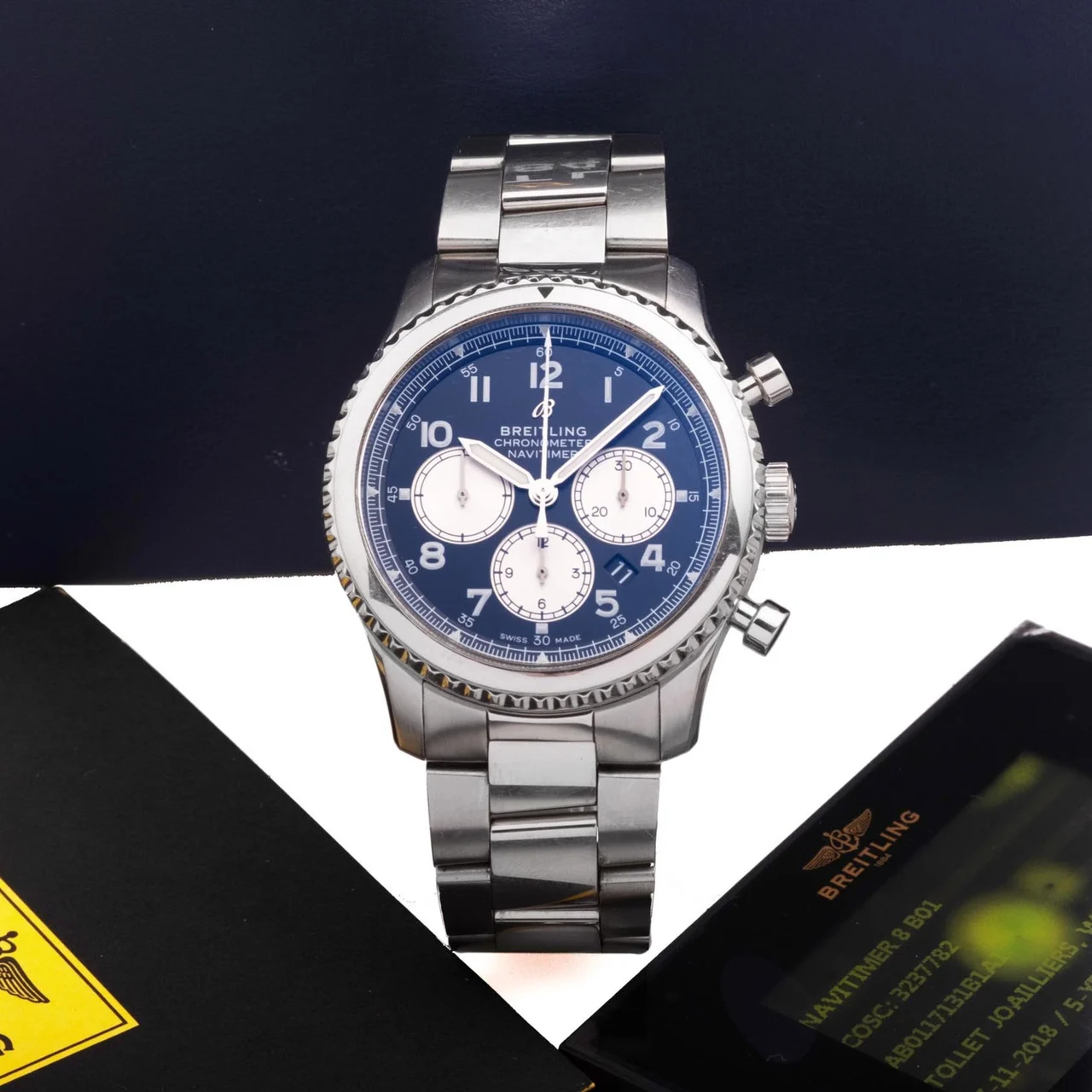 Breitling Switzerland AB0117 43 mm kol saati