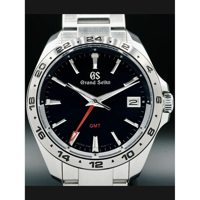 Grand Seiko Sports GMT SBGN005 210000029571 kol saati