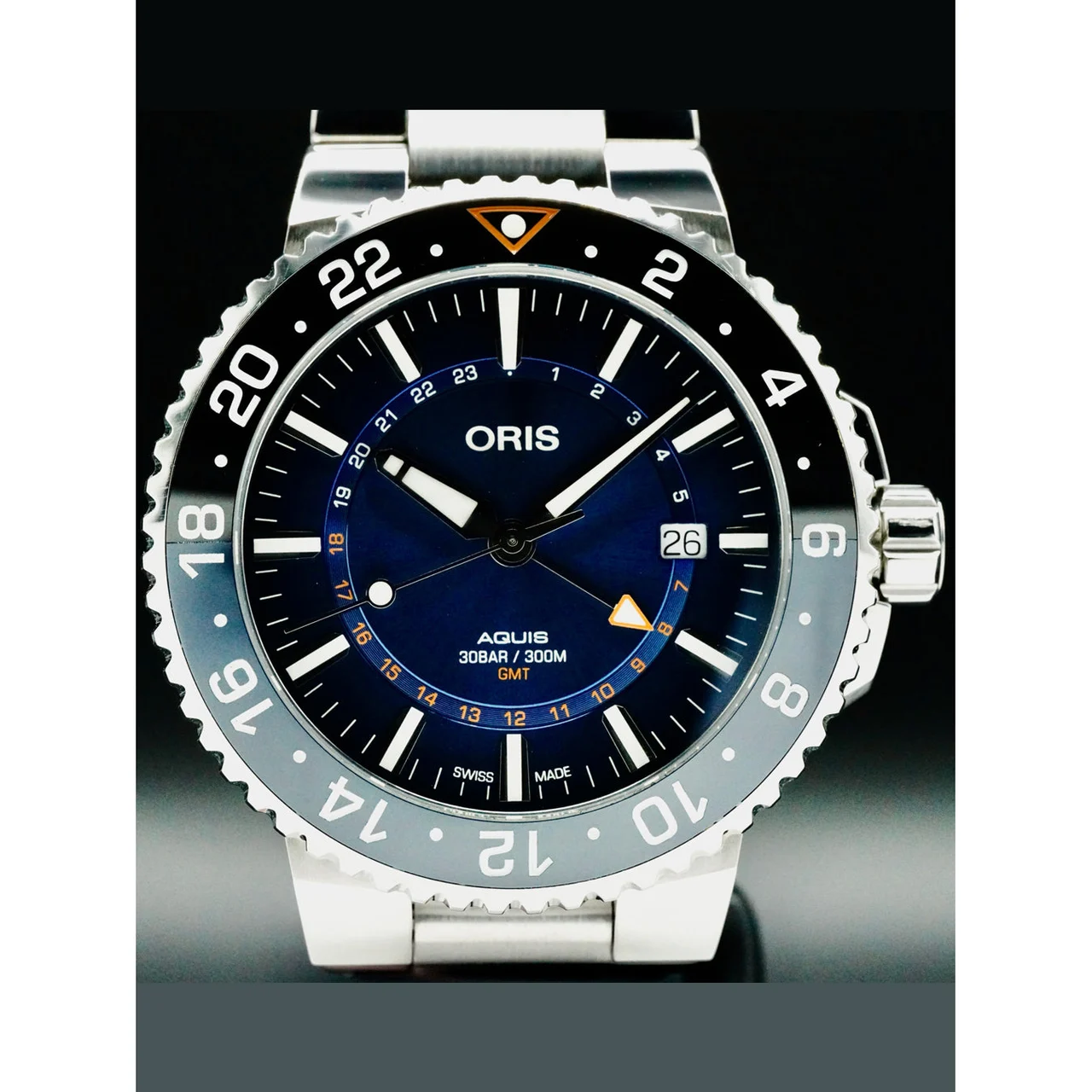 Oris Aquis Date 210000066518 43 mm kol saati