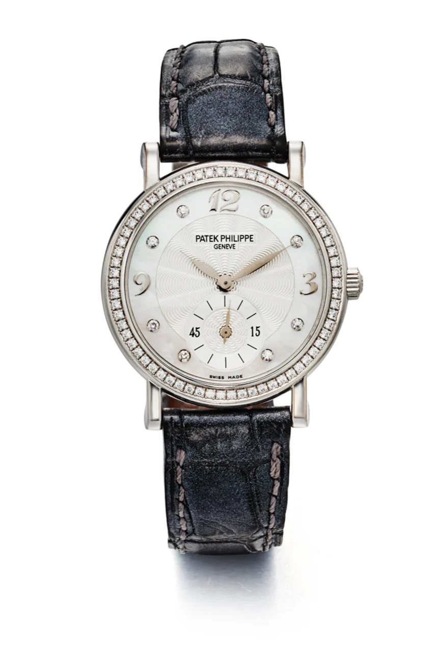 Patek Philippe PATEK PHILIPPE REF. 4959, GUILLOCHÉ DIAMOND-SET WHITE MOTHER- OF-PEARL DIAL; 18K WHITE GOLD kol saati