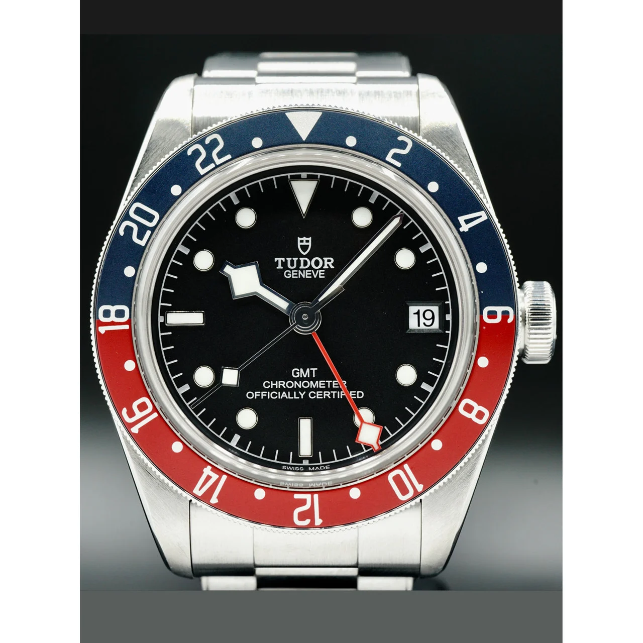 Tudor Black Bay GMT 210000055684 41 mm kol saati