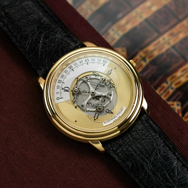 Audemars Piguet Audemars Piguet 7582 kol saati