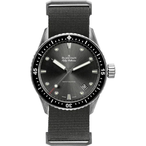 Blancpain Bathyscaphe 5000 1110 NABA kol saati