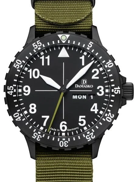 Damasko Swiss ETA Automatic with a Rotating 60-Minute Bezel and Black ion plated SS Case #