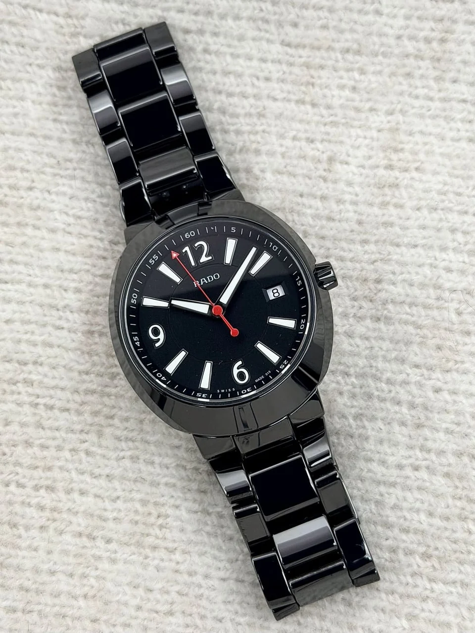 Rado D-Star Black Dial Ceramic 39 mm R15517152, de cuarzo. 39 mm kol saati