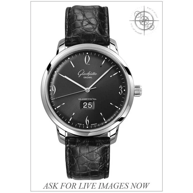 Glashutte Original Glashütte Original 2-39-47-06-02-04 Sixties Panorama Date Stainless Steel 210000081078 42 mm kol saati