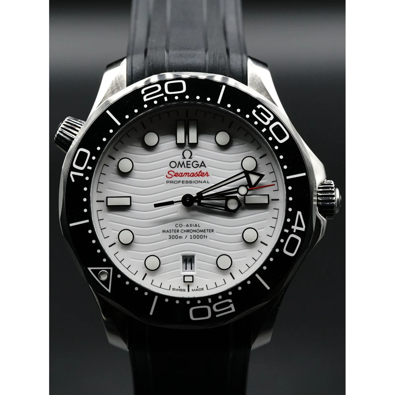 OMEGA Seamaster 300m Diver White Dial 210.32.42.20.04.001 210000018636 kol saati