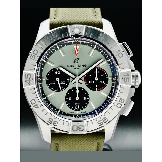 Breitling Avenger B01 Chronograph 44 POC210000062171 kol saati