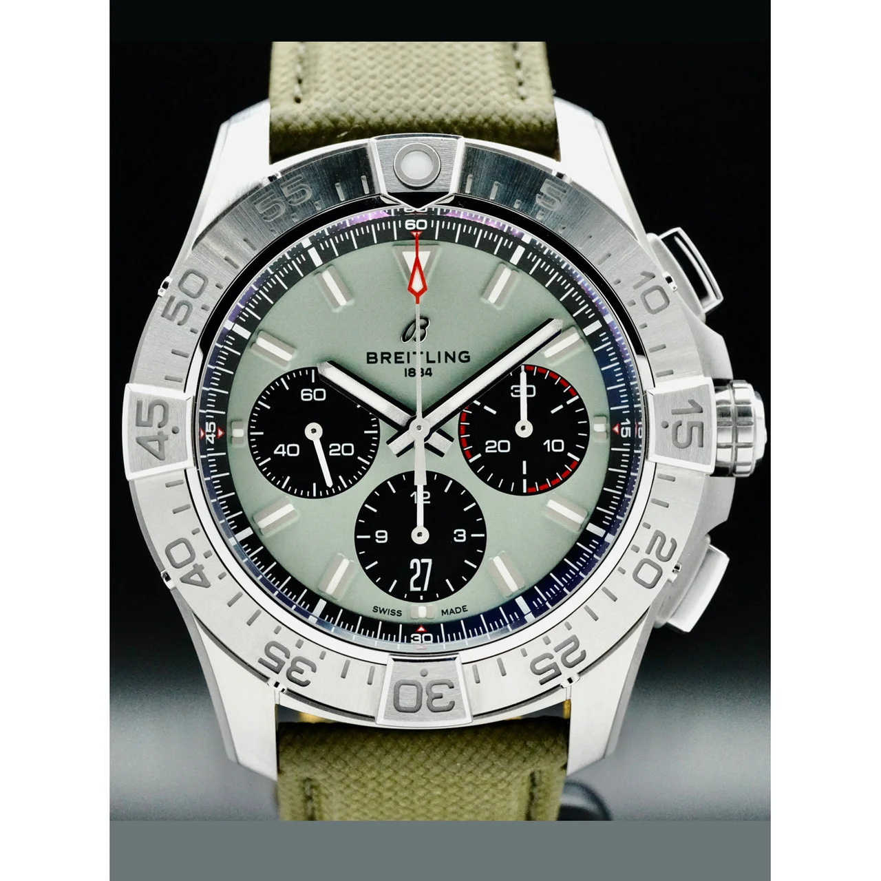 Breitling Avenger B01 Chronograph 44 POC210000062171 44 mm kol saati