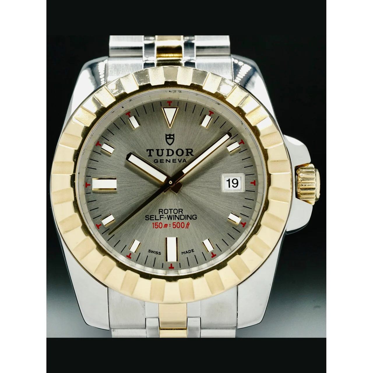 Tudor Classic Date 20013 210000036476 41 mm kol saati