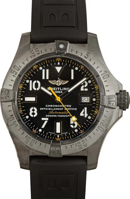 Breitling Avenger Seawolf Blacksteel M17330B2/BC05 kol saati