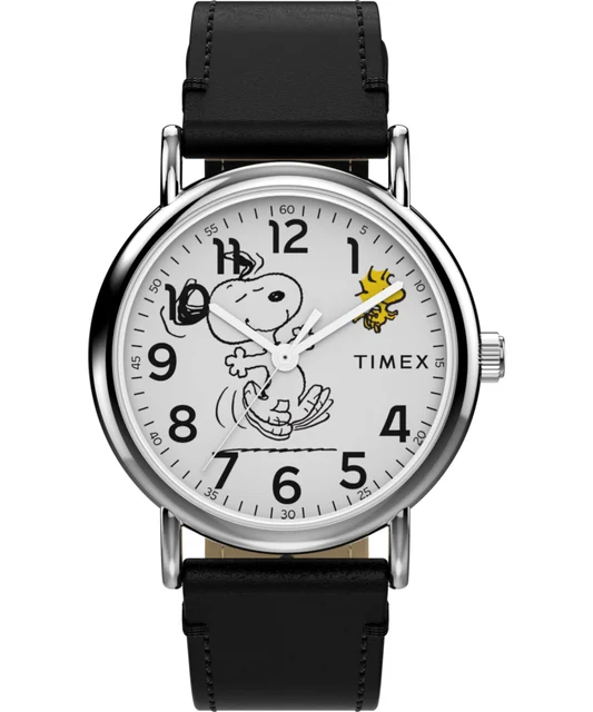 Timex Peanuts® x Weekender Snoopy Dancing 38mm Leather Strap Watch TW2Y31000 kol saati
