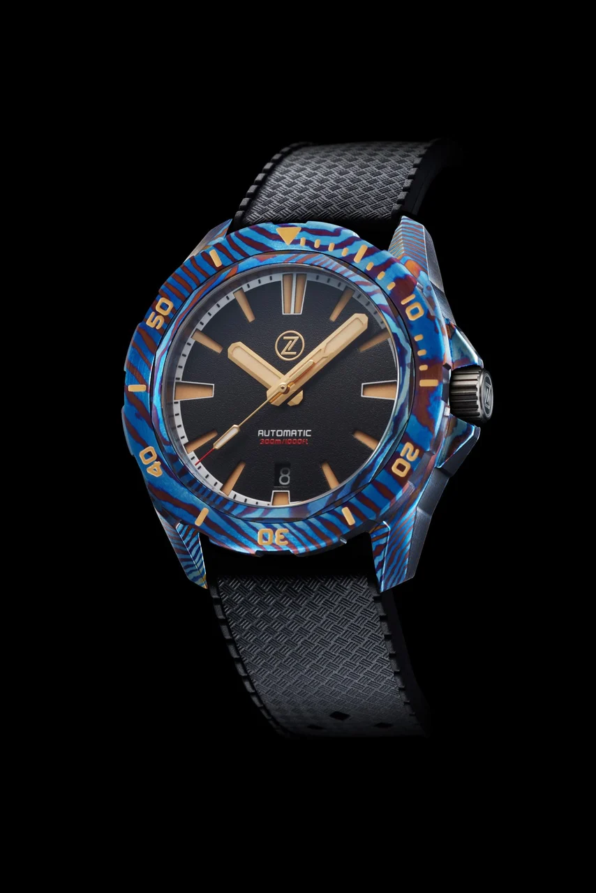 Zelos Swordfish Blue Ti-Damascus 'Black Sand' 42 mm kol saati