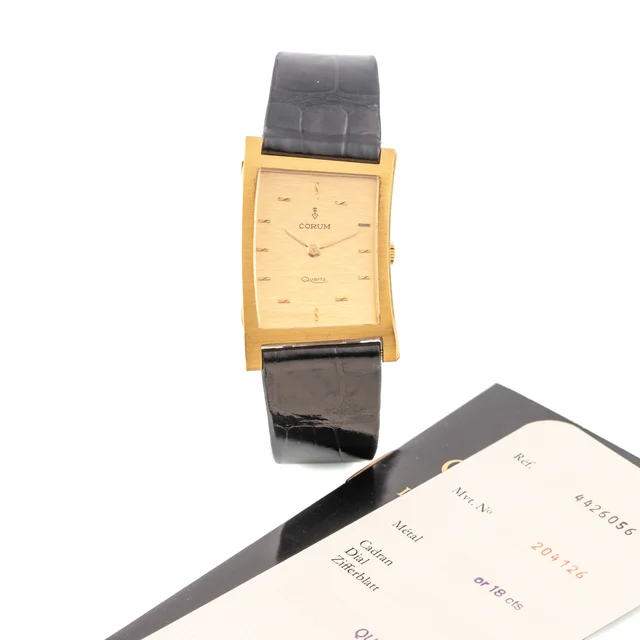 Corum CORUM REF. 4426066 ASYMMETRIC GOLD kol saati
