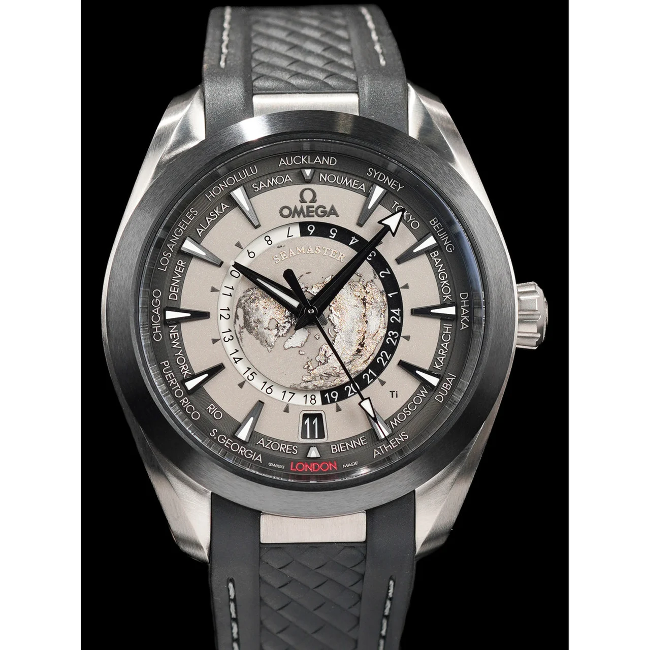 OMEGA Seamaster Titanium Chronometer 210009N29806 43 mm kol saati