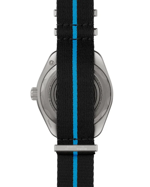 OMEGA Seamaster Planet Ocean 6000M (Ultra Deep) 215.92.46.21.01.001 kol saati
