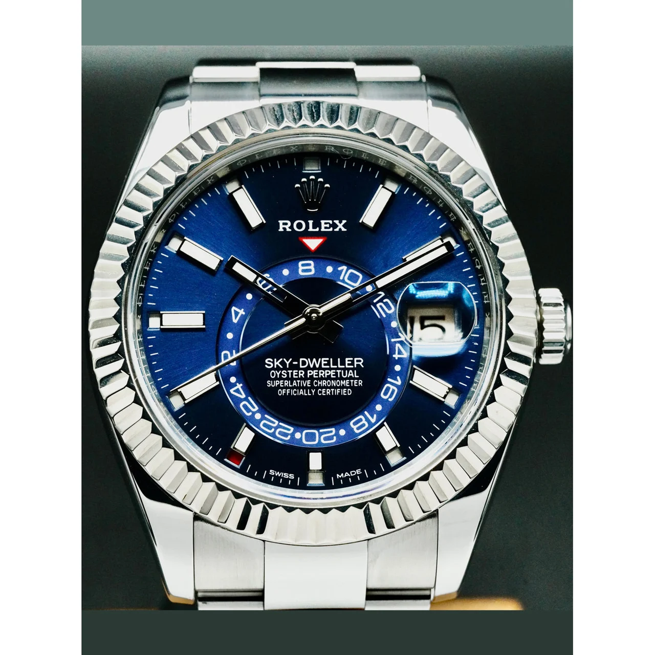Rolex SkyDweller 210000079927 42 mm kol saati