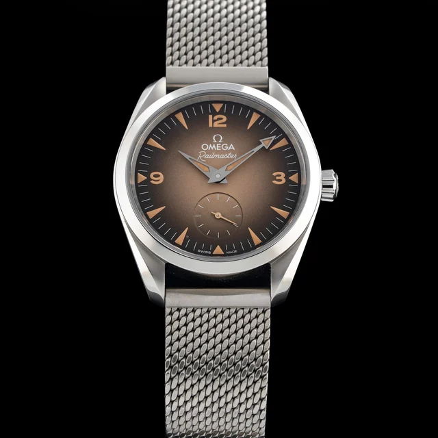 OMEGA Railmaster 235.12.38.20.13.001 210009N38335 kol saati
