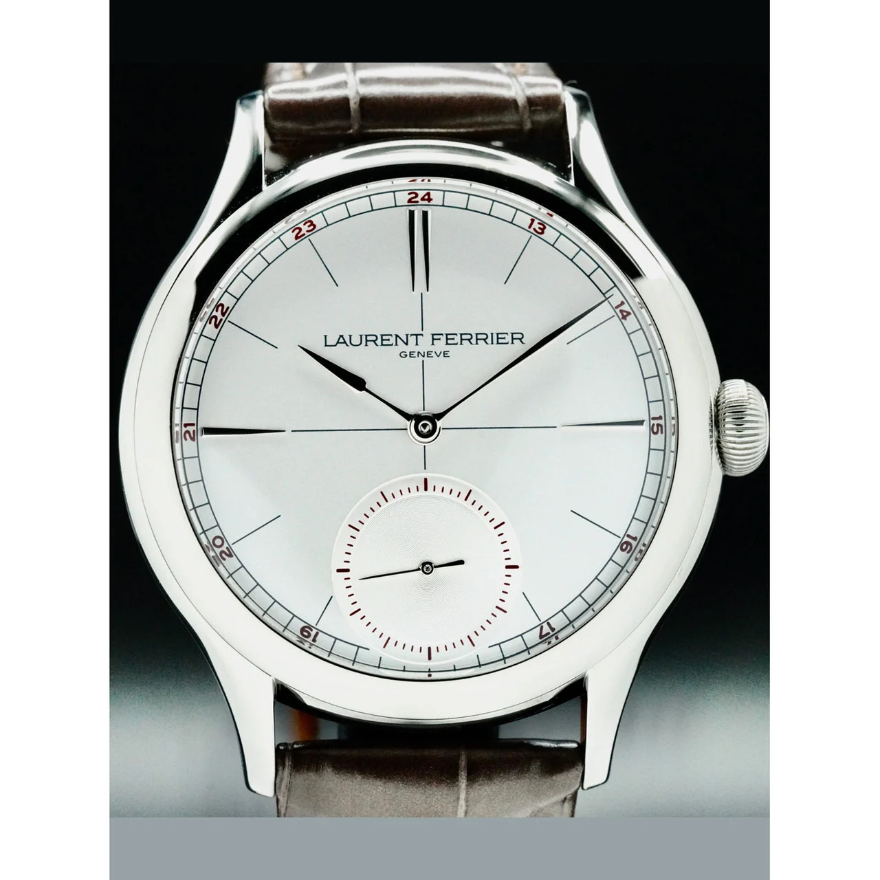 Laurent Ferrier Classic Origin Opaline 210000057566 40 mm kol saati