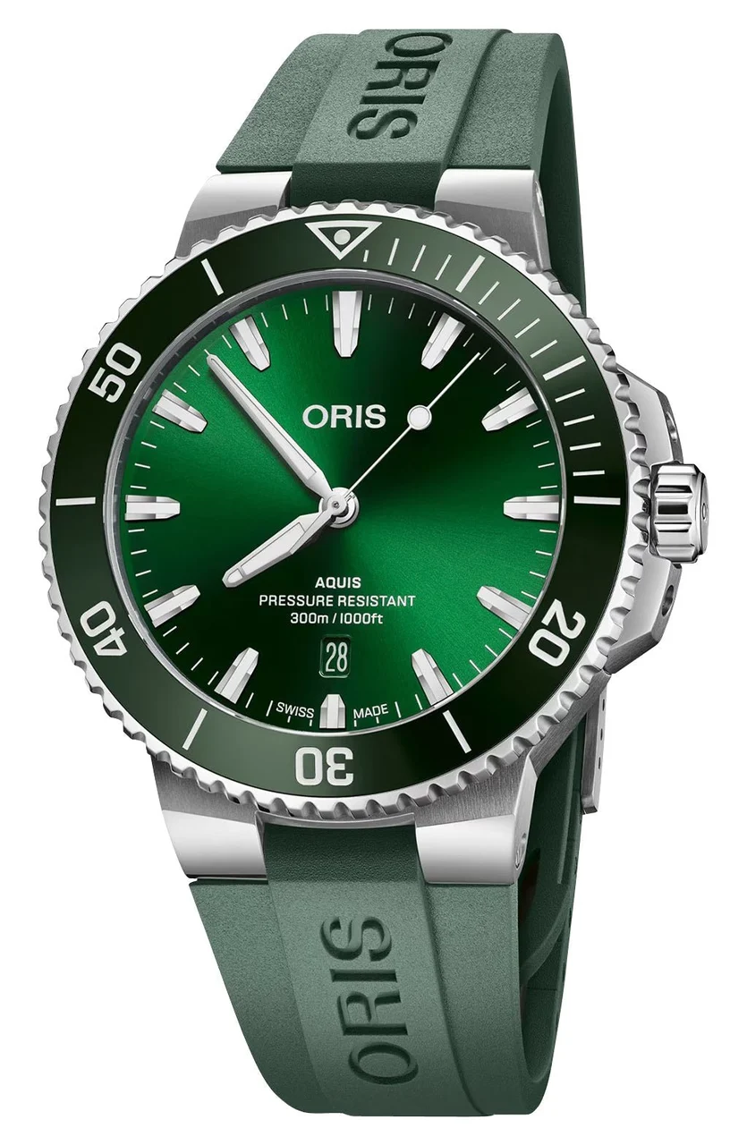 Oris Aquis 733 7789 4157-RS 44 mm kol saati