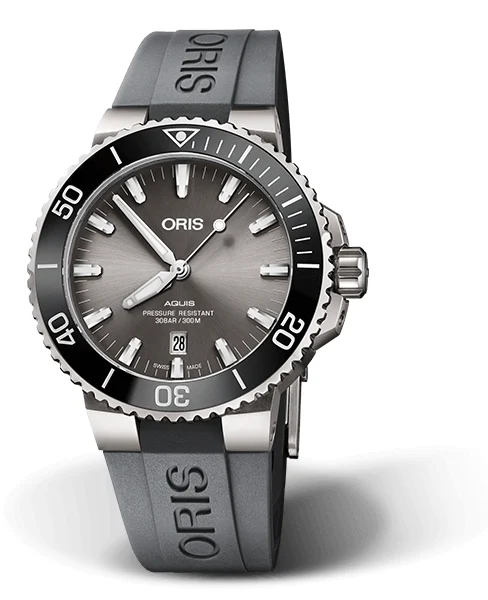 Oris Aquis Titanium Date 01 733 7730 7153-07 4 24 63TEB 43.5 mm kol saati