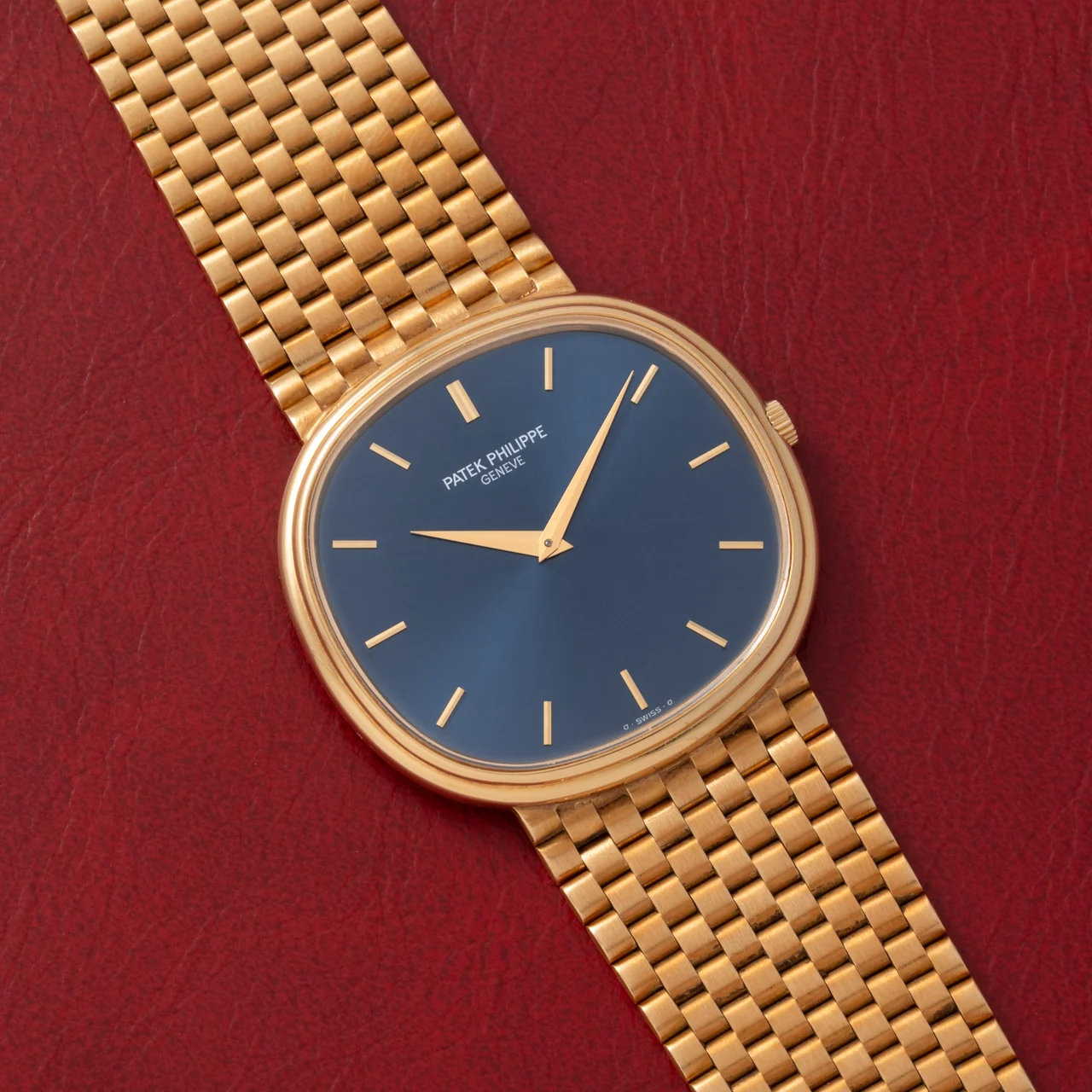 Patek Philippe Golden Ellipse 40930941 36 mm kol saati